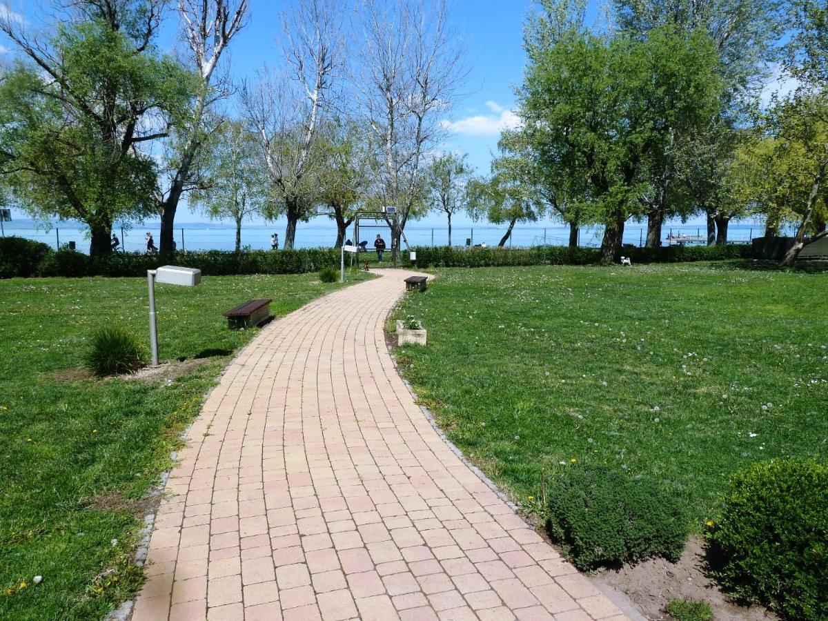 Sunrise Apartman Siófok Exterior foto