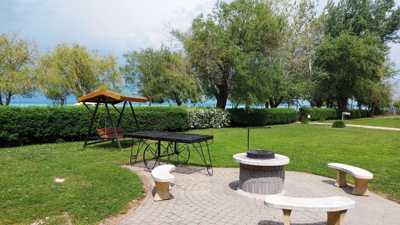 Sunrise Apartman Siófok Exterior foto
