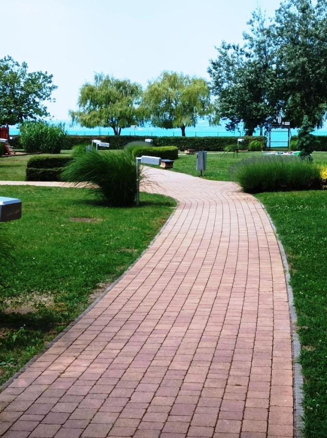 Sunrise Apartman Siófok Exterior foto